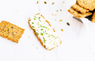 Gluten-Free Super Seed Crackers Recipe / @spotebi