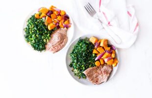 Grilled Steak & Roasted Veggies with Sautéed Garlic Kale Recipe / @spotebi
